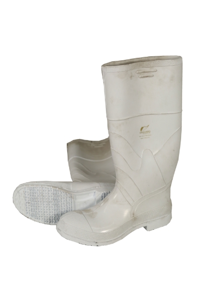 White Onguard Power Trac Rubber Boots 16"