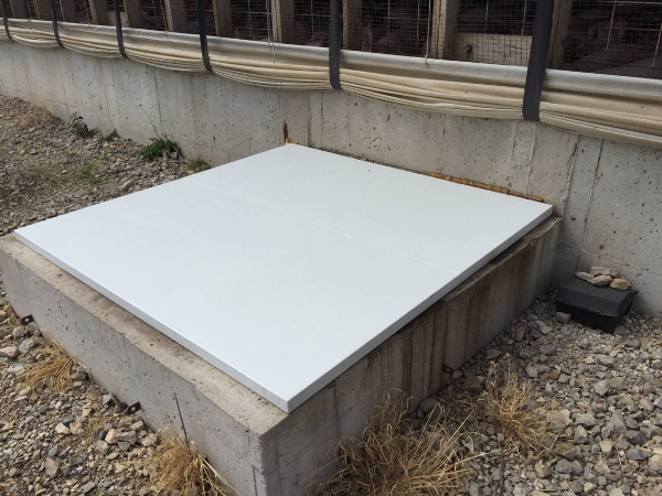 Picture of White Pump Out Pit Cover | 6' x 6'