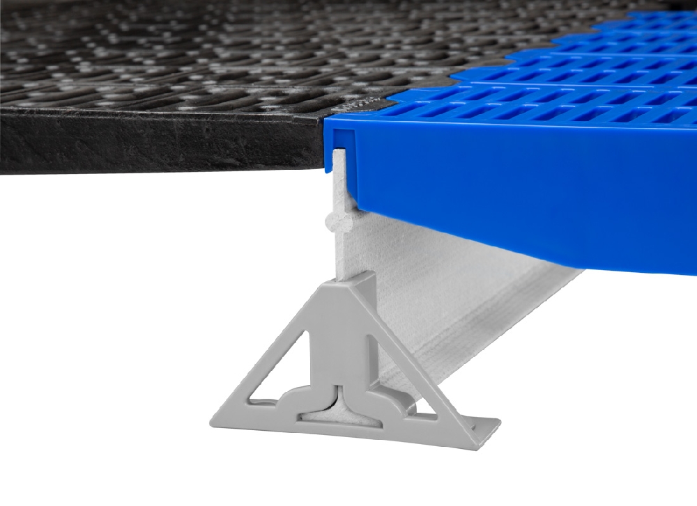 DUO support beam leg sets can be installed to provide intermediate support across the pit for longer beam installations.