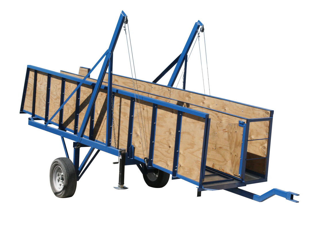 Hog Slat portable loading chutes can be easily moved from one load-out area to another as needed when pigs need to be transferred between barns and livestock trailers.